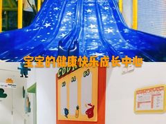 -爱睿思儿童早教亲子游泳(万象城店)