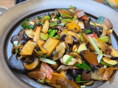 -云海肴·汽锅鸡·云南代表菜(天山百盛优客店)