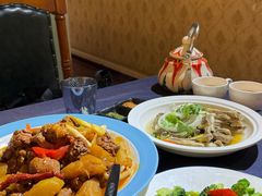 -伊带伊路新疆美食府(呼家楼店)