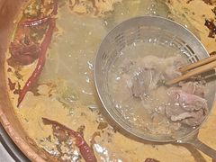 -洱火云南酸菜牛肉火锅(石景山当代商城店)