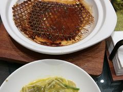 -新天明砂锅鱼头煲