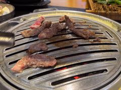 -GOGIYA·咕叽吖韩国传统烤肉店(东方新天地店)