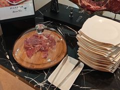 -怡咖啡海鲜自助餐厅(浦东香格里拉店)