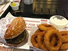 -The Habit Burger Grill 哈比特汉堡(爱琴海店)