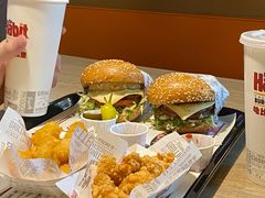 -The Habit Burger Grill 哈比特汉堡(复兴soho店)