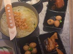 -和子足浴SPA会馆(东方之门店)