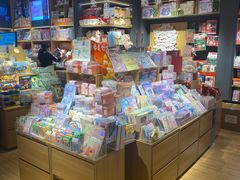 -九木杂物社(新奥购物中心店)