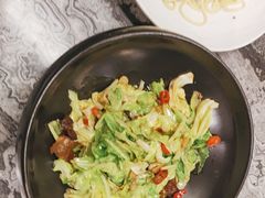手撕包菜-峨嵋酒家(牡丹园店)