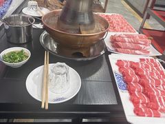 -楼外楼大刀肉传统火锅居(幸福街店)