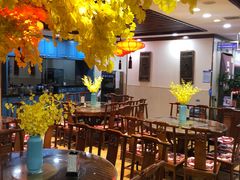 大堂-那家老院子东北菜·饺子·小鸡炖蘑菇(艳华街店)