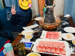-楼外楼大刀肉传统火锅居(繁荣路店)