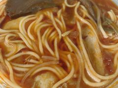 -吕阿婆骨汤麻辣烫(云岗店)