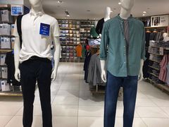 -优衣库(上海正大广场店)