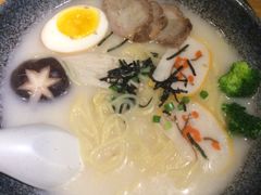 豚骨拉面-花炉日本料理