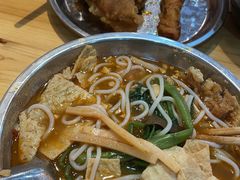 -柳州肥姨妈大骨螺蛳粉(东靖路店)