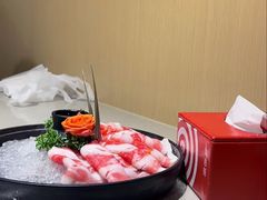 -海底捞火锅(新松江路生日主题店)