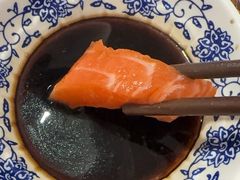 -金马门国际美食百汇(珞喻路店)