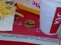 -肯德基(洛川店)