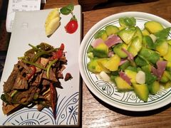 -云海肴·汽锅鸡·云南菜(天山百盛优客店)