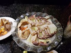 面包蟹-日进一片海.生腌海鲜火锅.宵夜烧烤(三里屯总店)