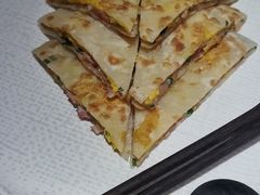 -荣家黄鱼面(前滩太古里店)