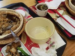 -华记煲仔华·煲仔饭(市桥易发店)