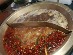 -沸炉重庆老火锅(军事博物馆店)