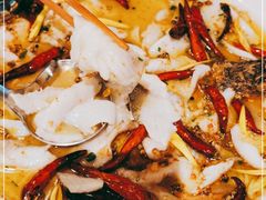 -渔语鱼新川菜Bistro(万象天地店)