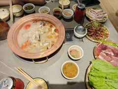 -阿婆情腊排骨火锅·野生菌季(古城旗舰店)