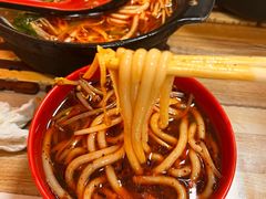 -三品阁过桥米线(万达店)