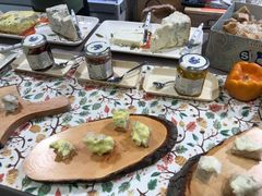-Eataly