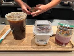-星巴克臻选(上海今潮8弄店)