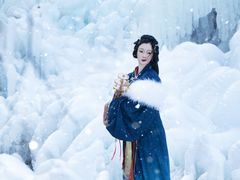 -翩若国风汉服体验馆