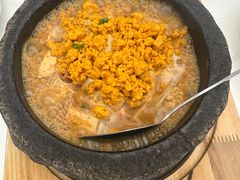 -品海楼·大连海胆锅贴馆(东港店)