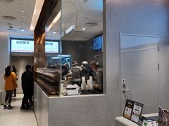 -喜茶(北京华贸购物中心店)