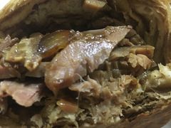烧饼加肘子-老北京烧饼夹肉(北洼路店)