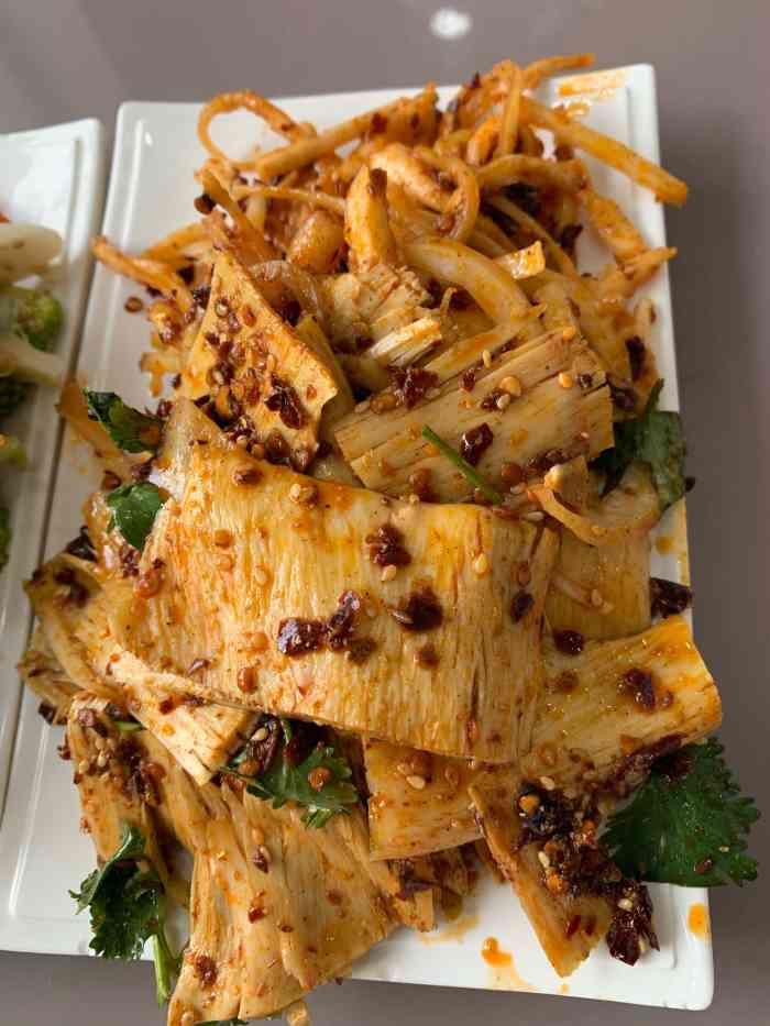 鸡西绿色小菜园大冷面(和兴路店)-"辣菜好吃,冷面还不错.价格ok.