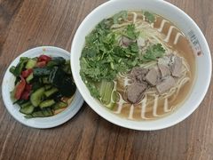 -小灶派· 地道兰州牛肉面(宏发大厦店)