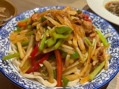 -耶里夏丽·新疆菜·28年喀什老馆(田林东路店)