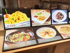 -香山湖家家宴(中山陵店)