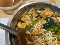 -柳州肥姨妈大骨螺蛳粉(万达中心店)
