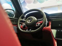 -上海保利玛莎拉蒂和阿尔法罗密欧(华翔路店)