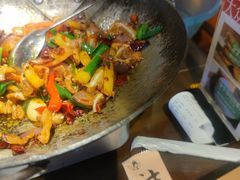 -富正毅三下锅·湘西韵味(天门山索道店)