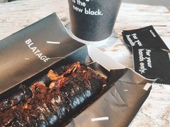 黑色甜品-BLATAGE COFFEE