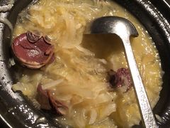 铁锅酸菜白肉炖-小南洋海景餐厅(深圳湾店)