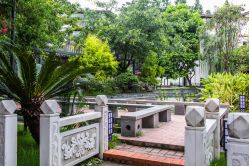 -莲生母婴月子中心(清水河公园店)