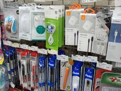 -全家便利店(崂山路四店)