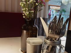 -阿妮叶李(光谷世界城店)