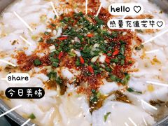 -德林酸菜鱼火锅(南丹店)