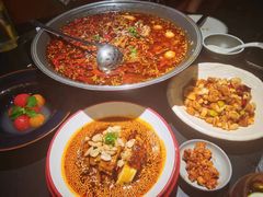 -麻六记(凤凰汇店)